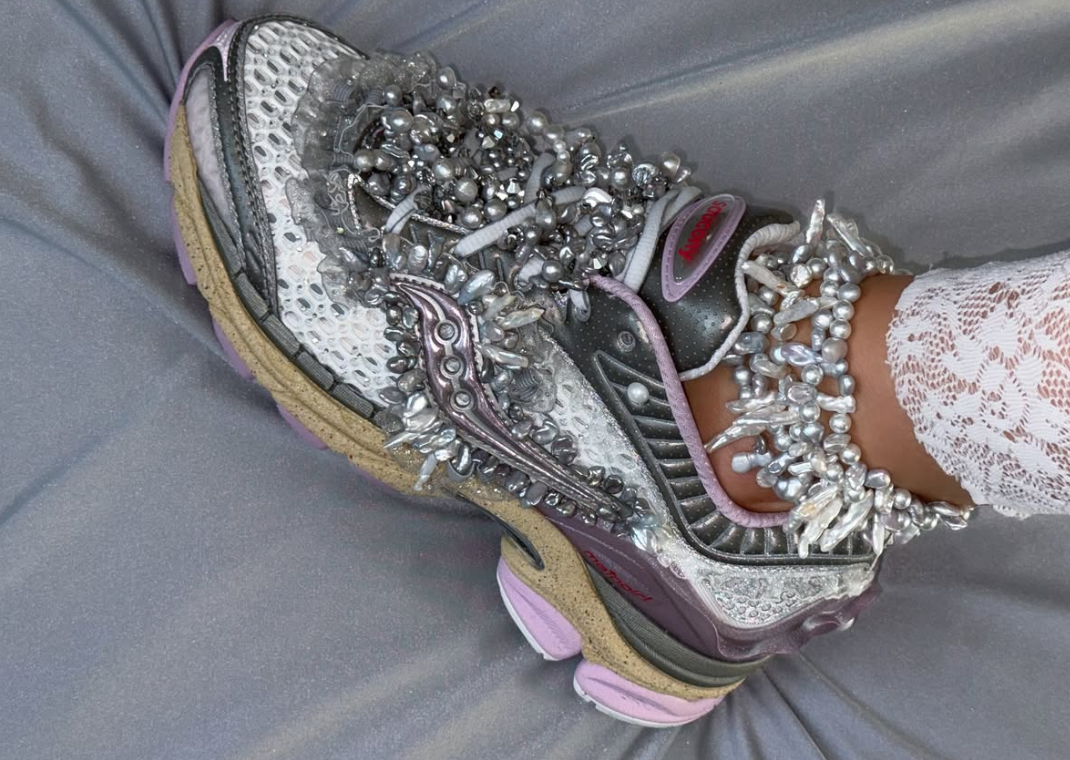 Metagirl x Saucony ProGrid Paramount Daughter of the Moon Custom