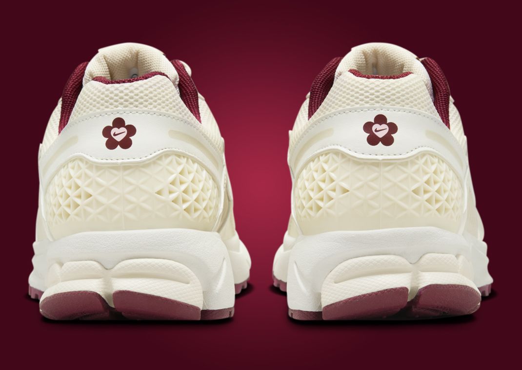 Nike Zoom Vomero 5 Valentine's Day (W) Heel Tab