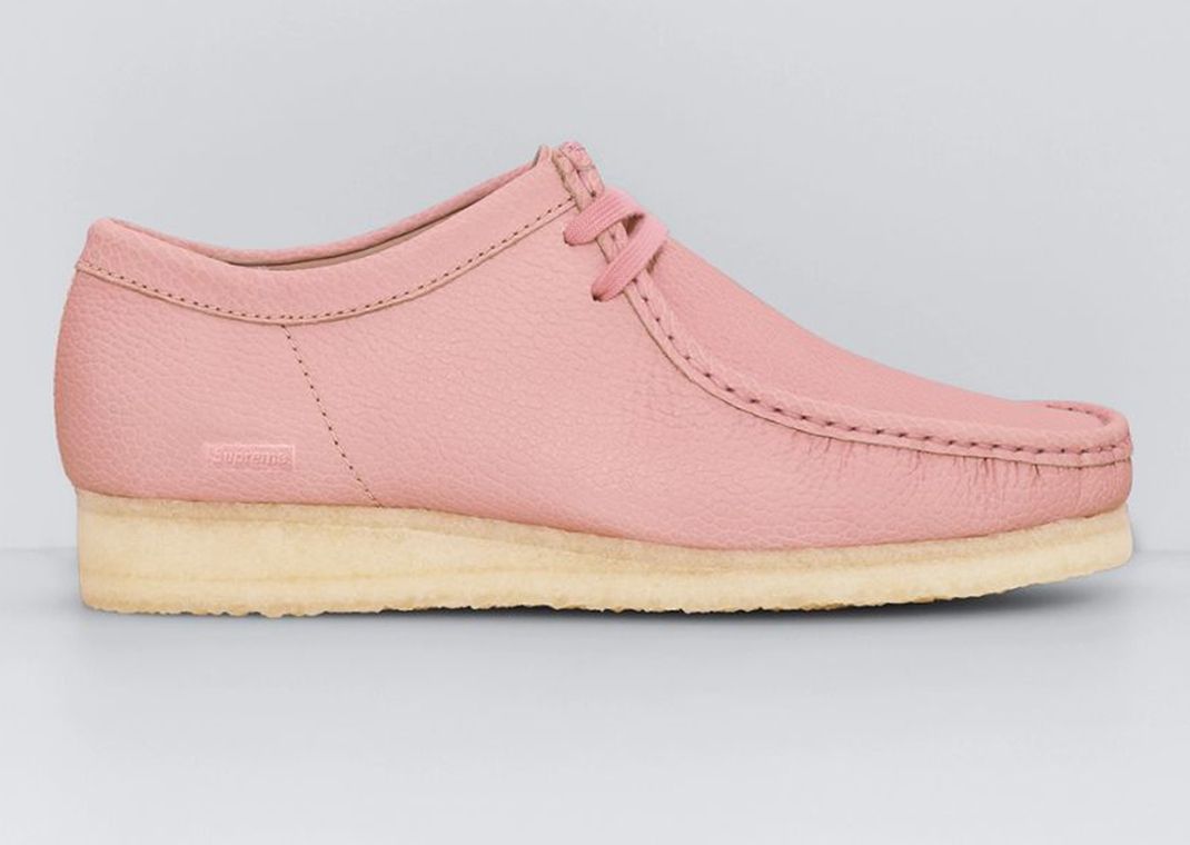 Supreme x Clarks Originals Wallabee Reflective Pink Lateral