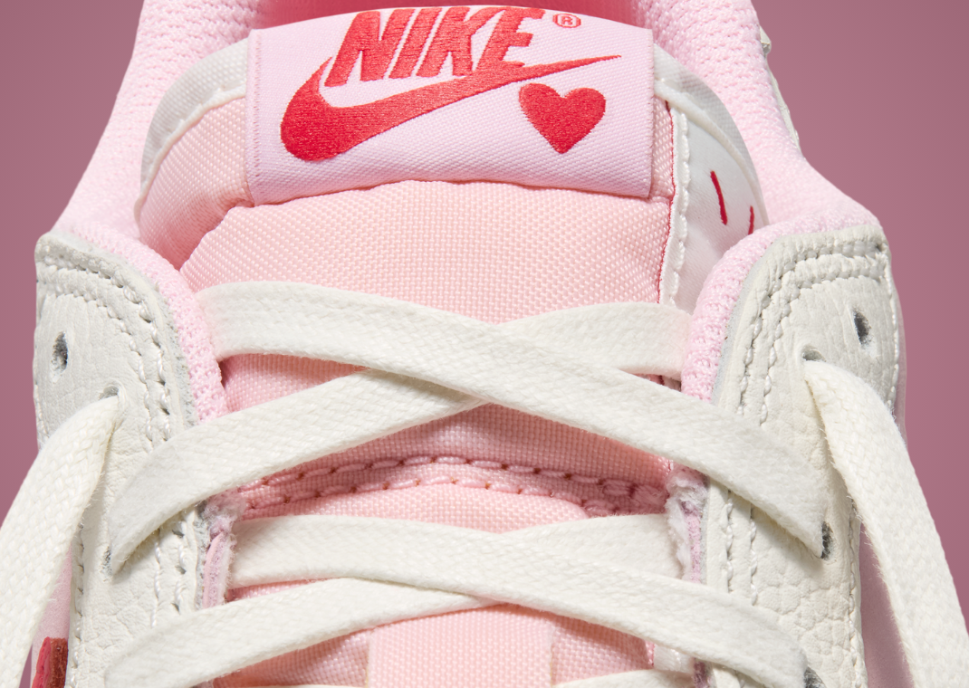 Travis Scott x Air Jordan 1 Retro Low OG Shy Pink Tongue Tag