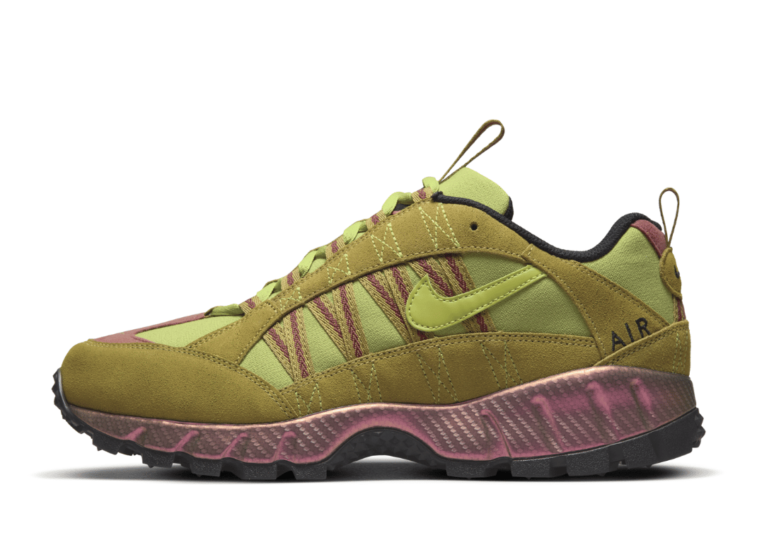 Nike Air Humara Pacific Moss Lateral