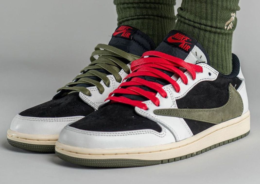 Travis Scott x Air Jordan 1 Retro Low OG "Olive" (W)