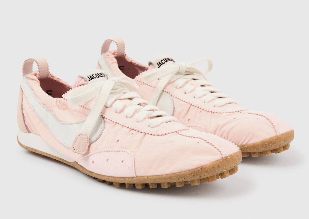 Jacquemus x Nike Moon Shoe SP Aluminum Pink (W) - Angle