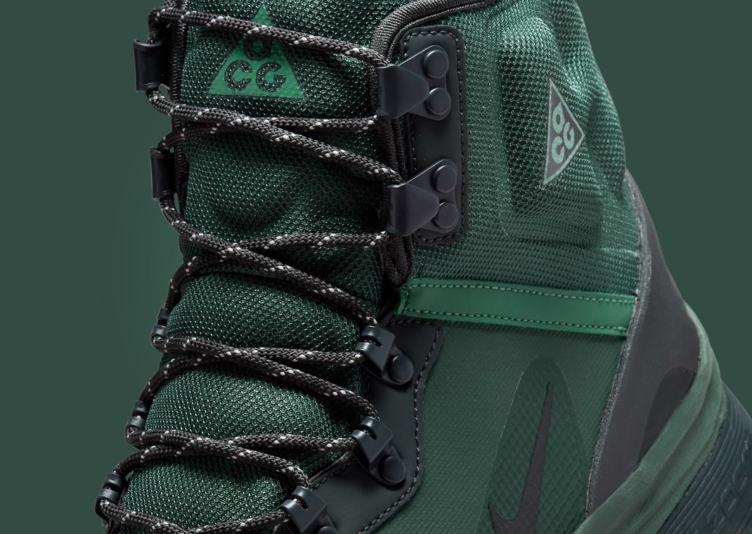 Nike ACG Zoom Gaiadome GTX Vintage Green Tongue