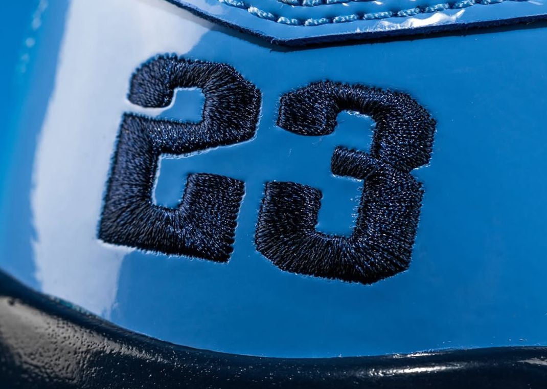 Air Jordan 9 Retro UNC PE
