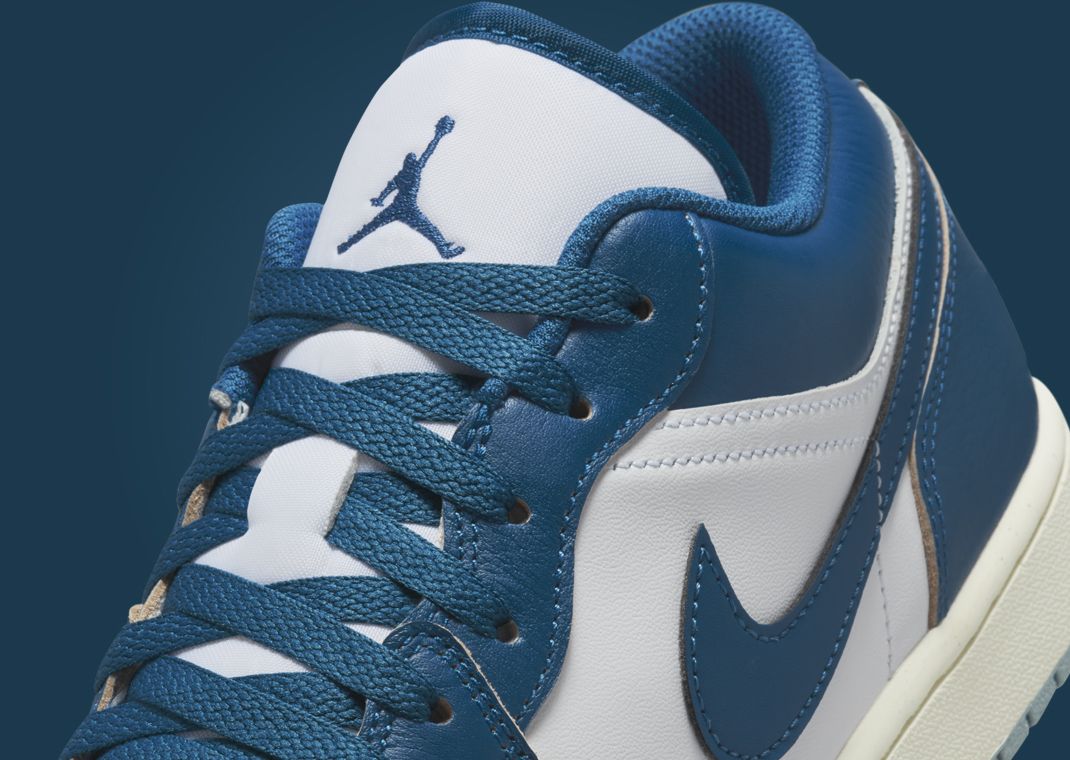 Air Jordan 1 Low SE Industrial Blue Tongue