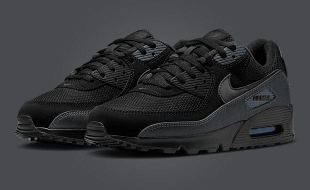 The Nike Air Max 90 Black Anthracite Has a 3M Swoosh