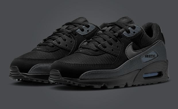 The Nike Air Max 90 Black Anthracite Has a 3M Swoosh