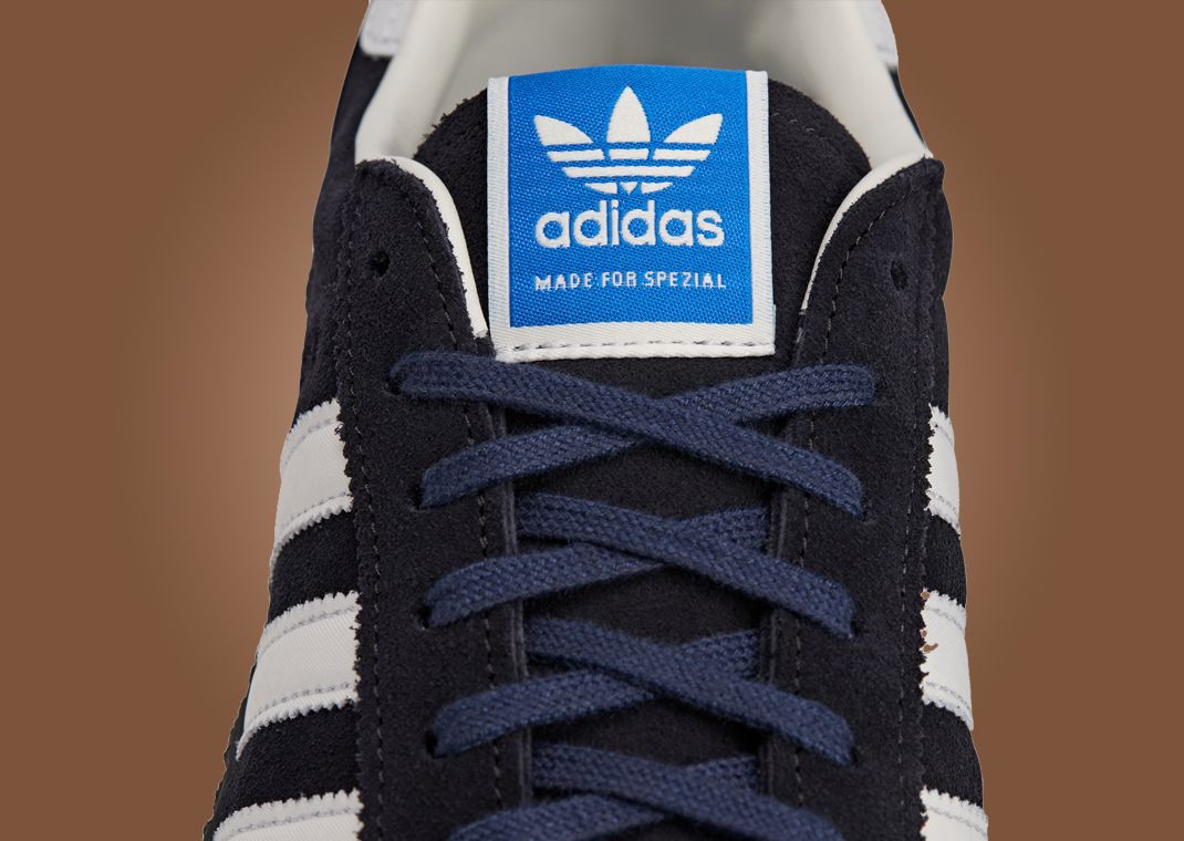 adidas Munchen II SPZL Tongue Detail
