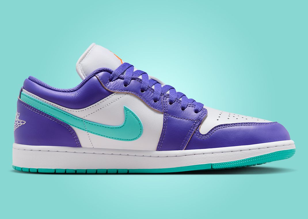 Air Jordan 1 Low Hornets Medial Left