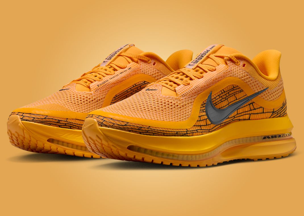Nike Pegasus Premium Modern Mayfly Angle