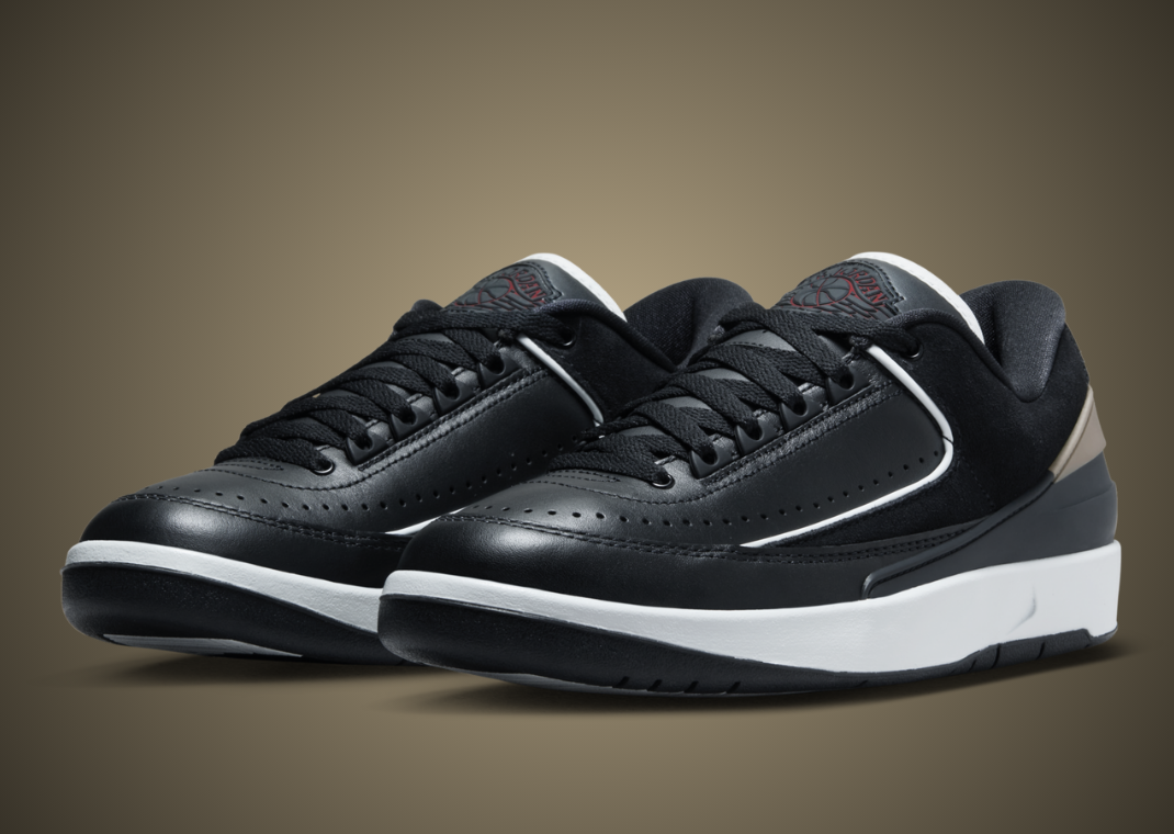 Air Jordan 2 Retro Low Black Metallic Gold (W) Angle