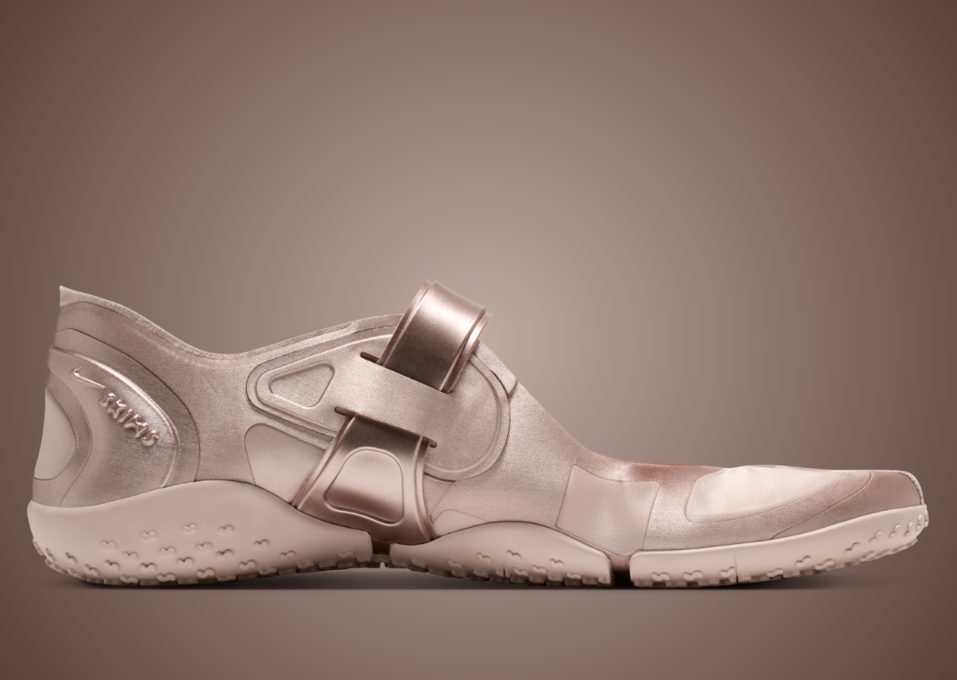 NikeSKIMS Rift Satin Silt Red - Medial