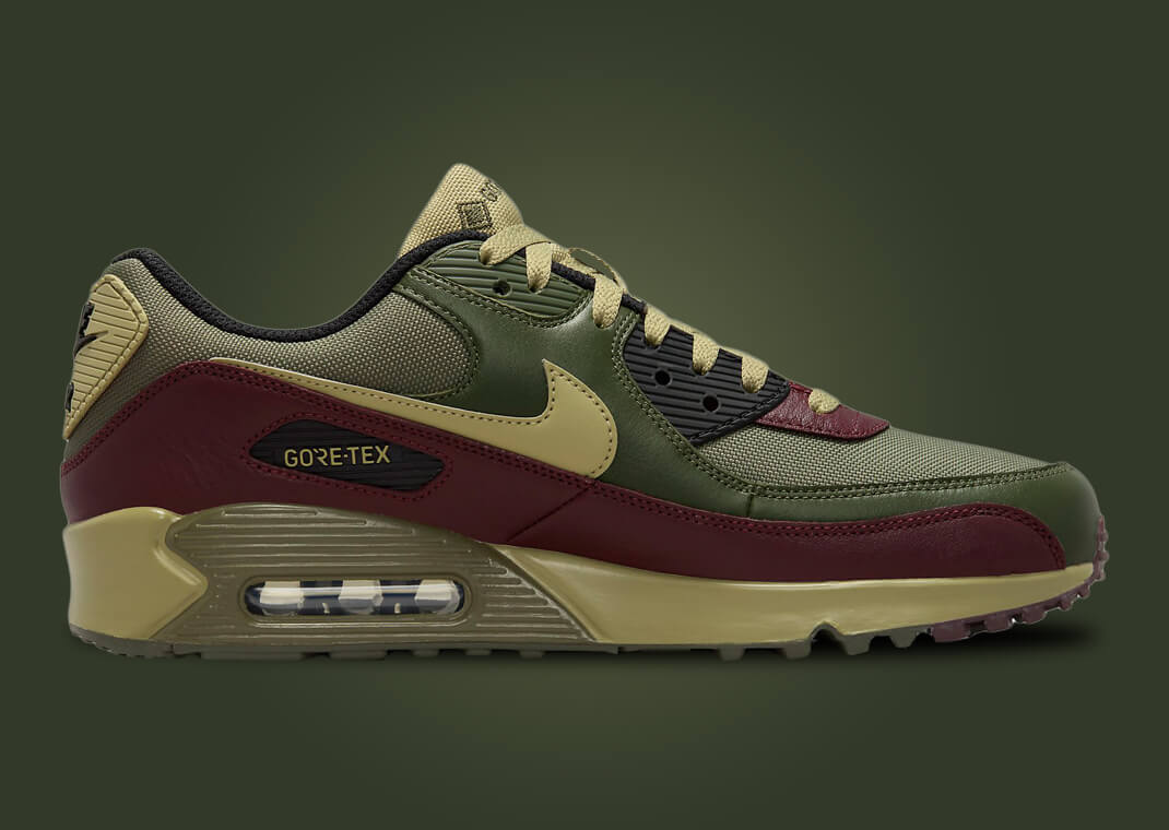Nike Air Max 90 Gore-Tex Olive Interior Profile