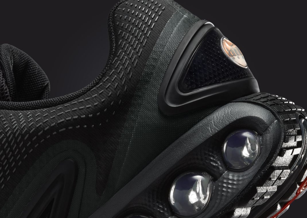 Nike Air Max DN Black Dark Smoke Grey Heel