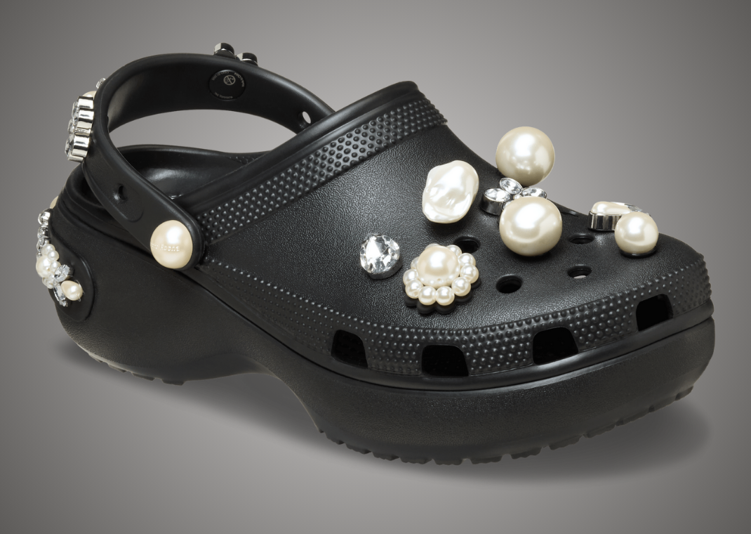 Simone Rocha x Crocs Classic Clog Black - Angle
