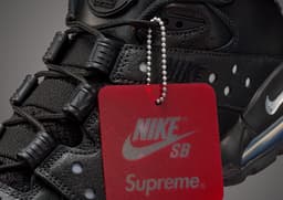 Supreme x Nike SB Air Max CB '94 Black - Detail