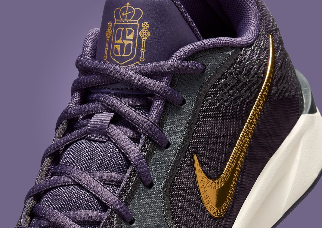 Nike Sabrina 2 Broken Records (GS) Detail