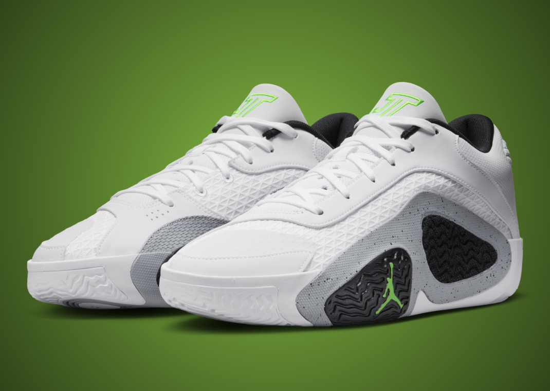 Jordan Tatum 2 Neon Angle
