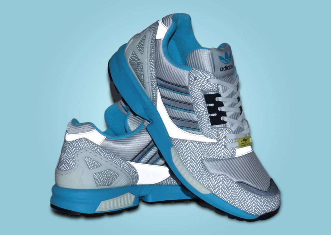 atmos Tokyo x adidas ZX8000 G-SNK 9 Angle & Heel