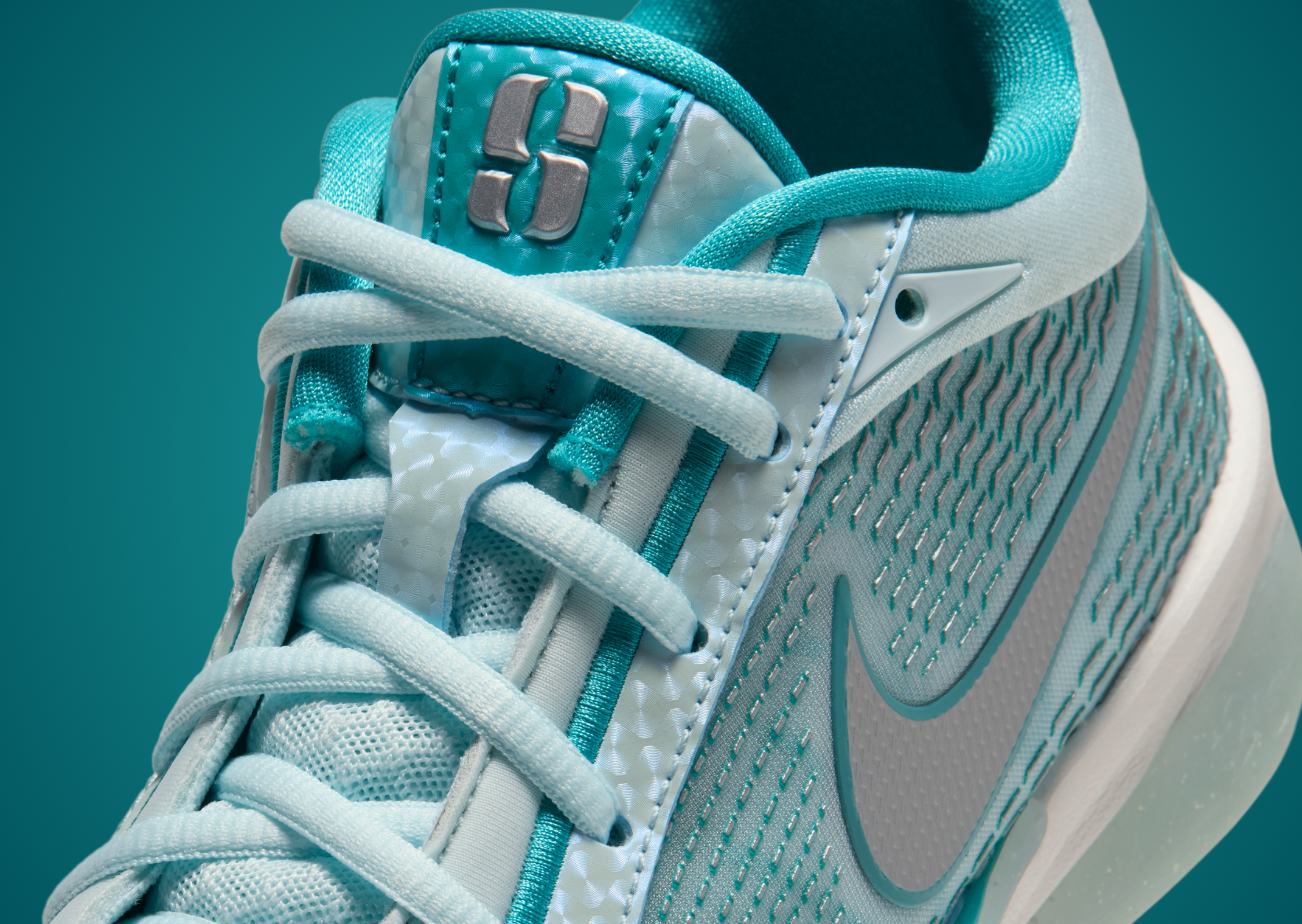 Nike Sabrina 4 KC Glacier Blue (GS)