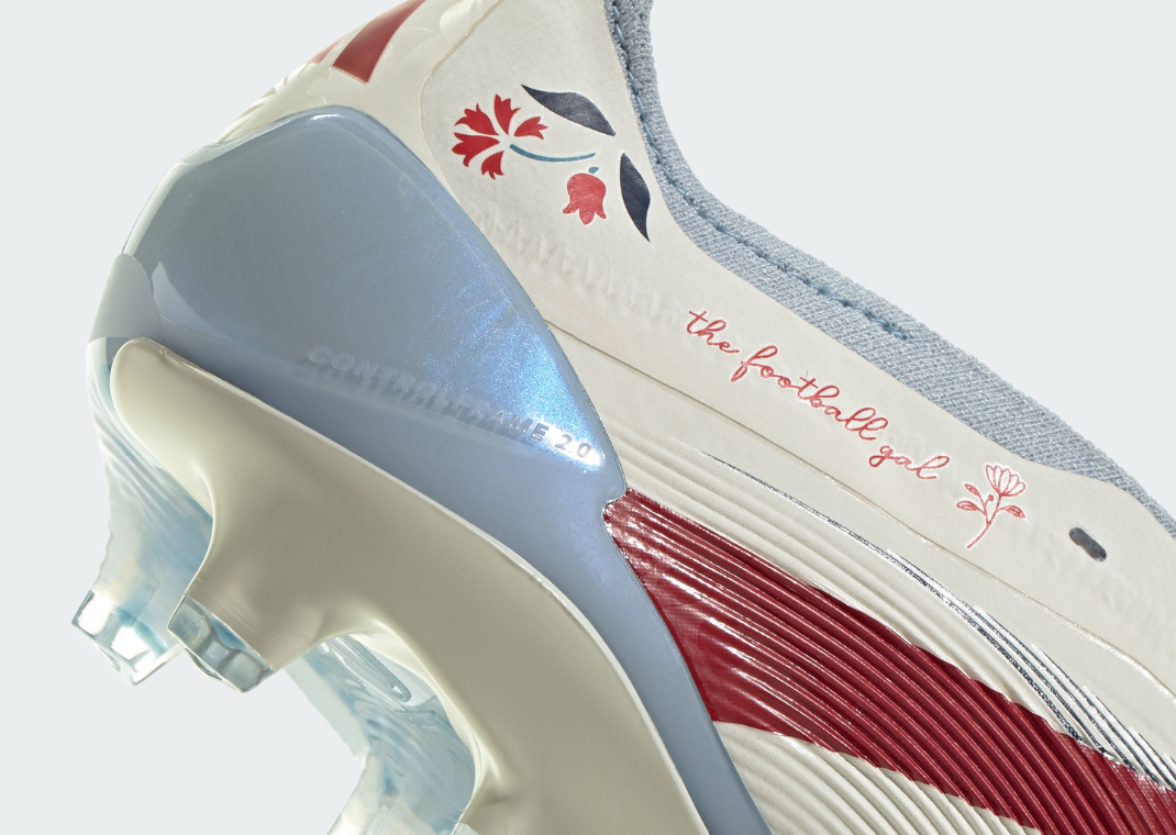 The Football Gal x adidas Predator Elite Fold-Over Tongue Heel Detail