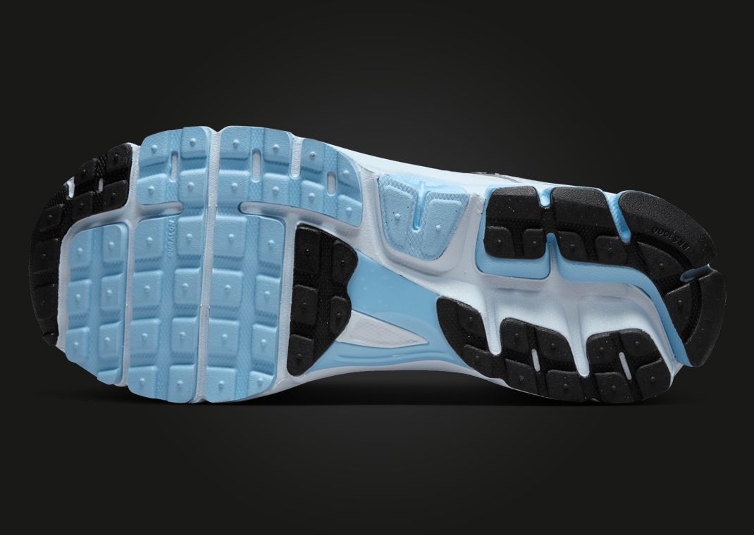 Nike Zoom Vomero 5 Metallic Platinum Blue Tint (W) Outsole