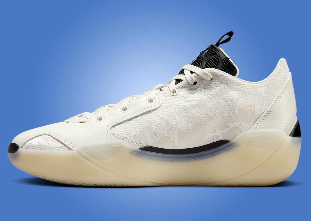 The Air Jordan 39 No Alteration is Available Now display picture 2