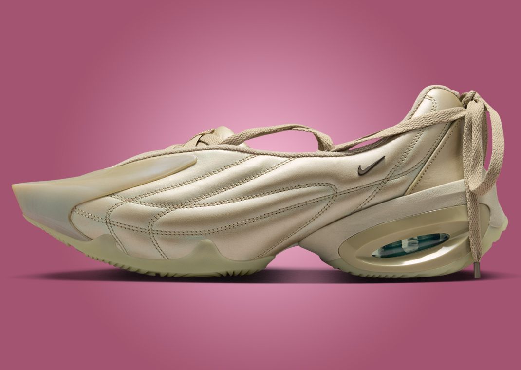 KNWLS x Air Max Muse Ballet Flat Spin Lateral