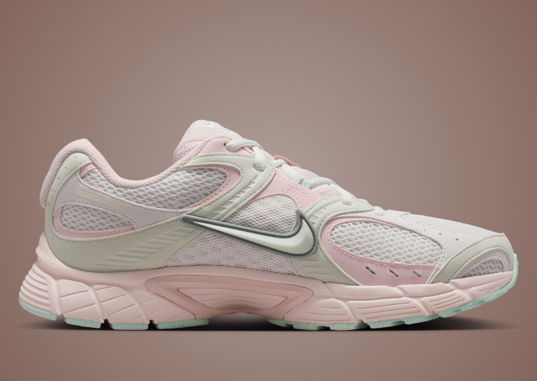 Jaide x Nike V5 RNR Light Soft Pink Medial