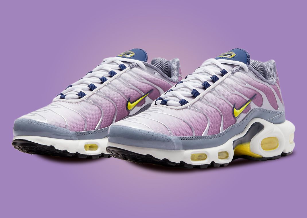 Nike Air Max Plus Violet Dust High Voltage (W)