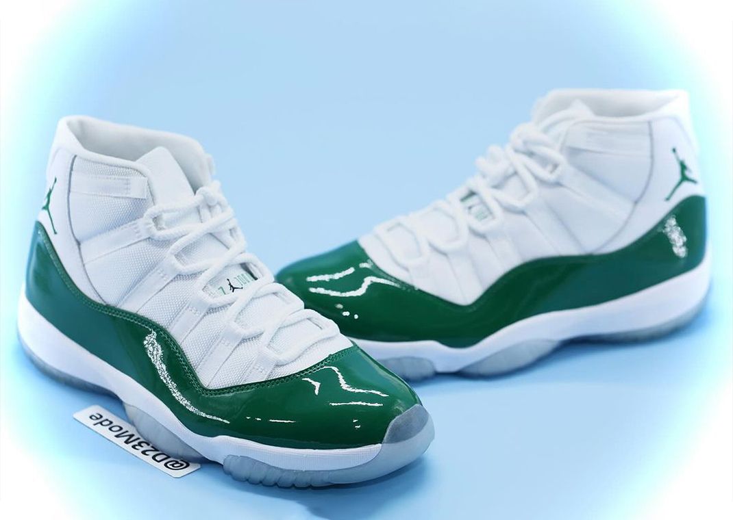 Air Jordan 11 Retro Michigan State PE