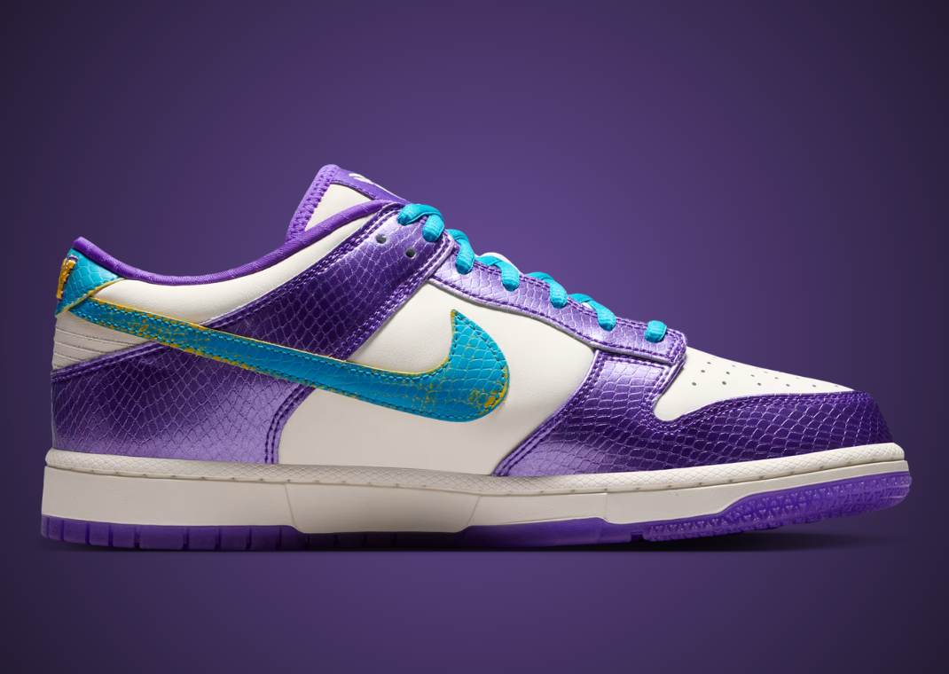 Nike Kobe Dunk Low Protro Hornets - Medial