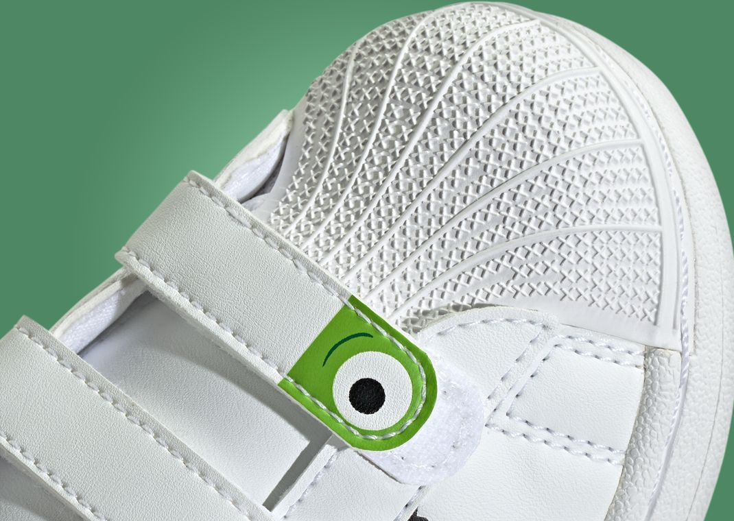Toy Story x adidas Superstar Alien (PS) Toe