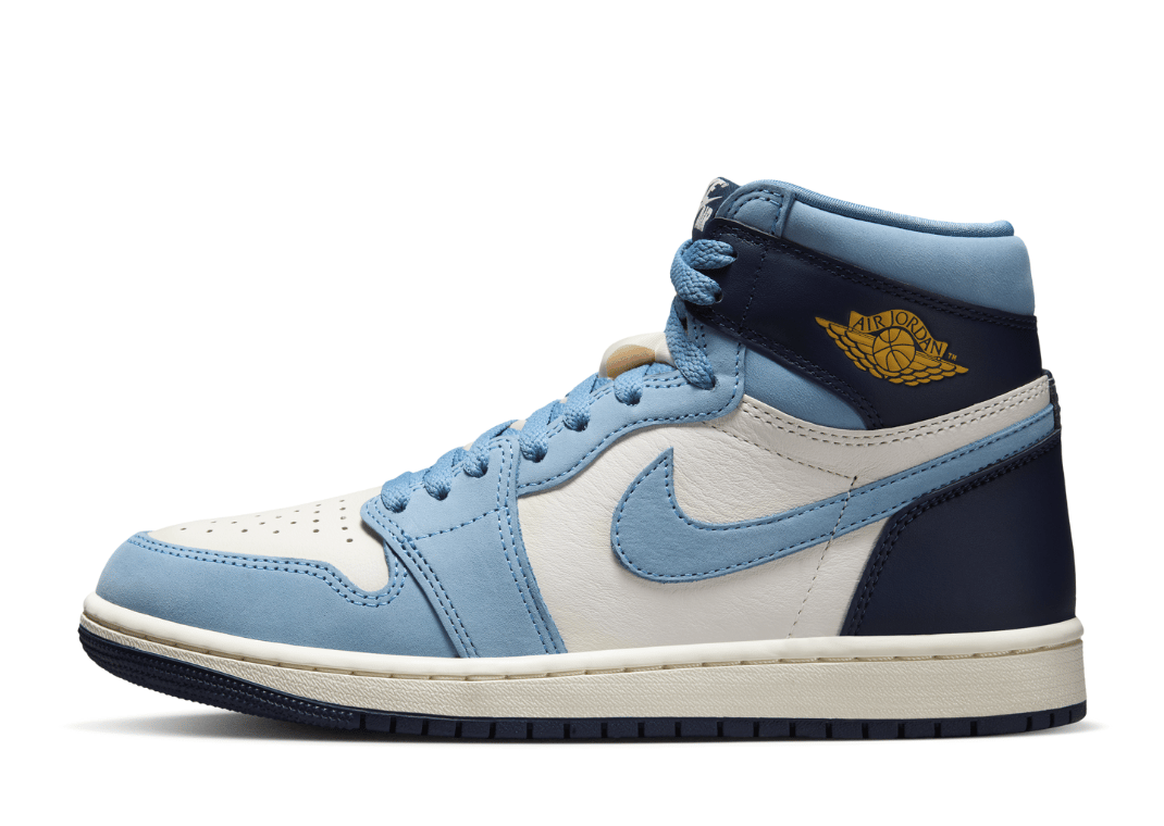 Air Jordan 1 Retro High OG First in Flight (W)