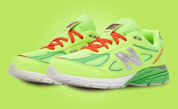 DTLR Exclusive New Balance 990v4 Mistletoe (GS) Angle