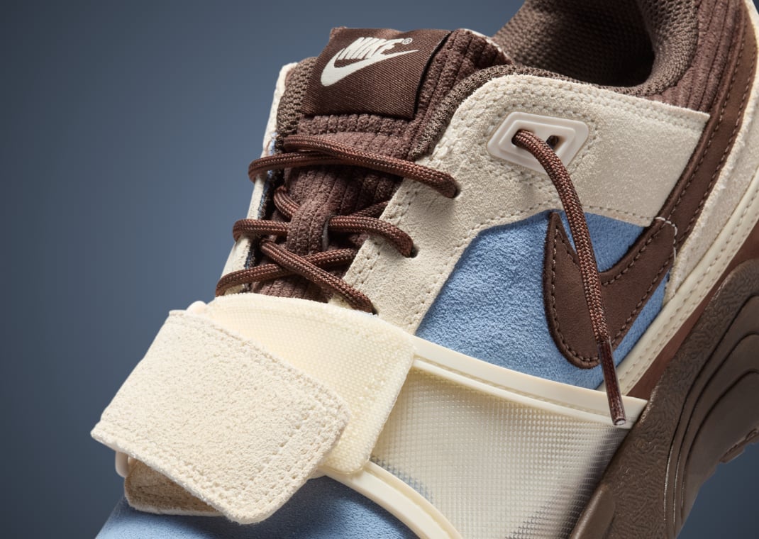 Travis Scott x Nike Zoom Field Jaxx Leche Blue