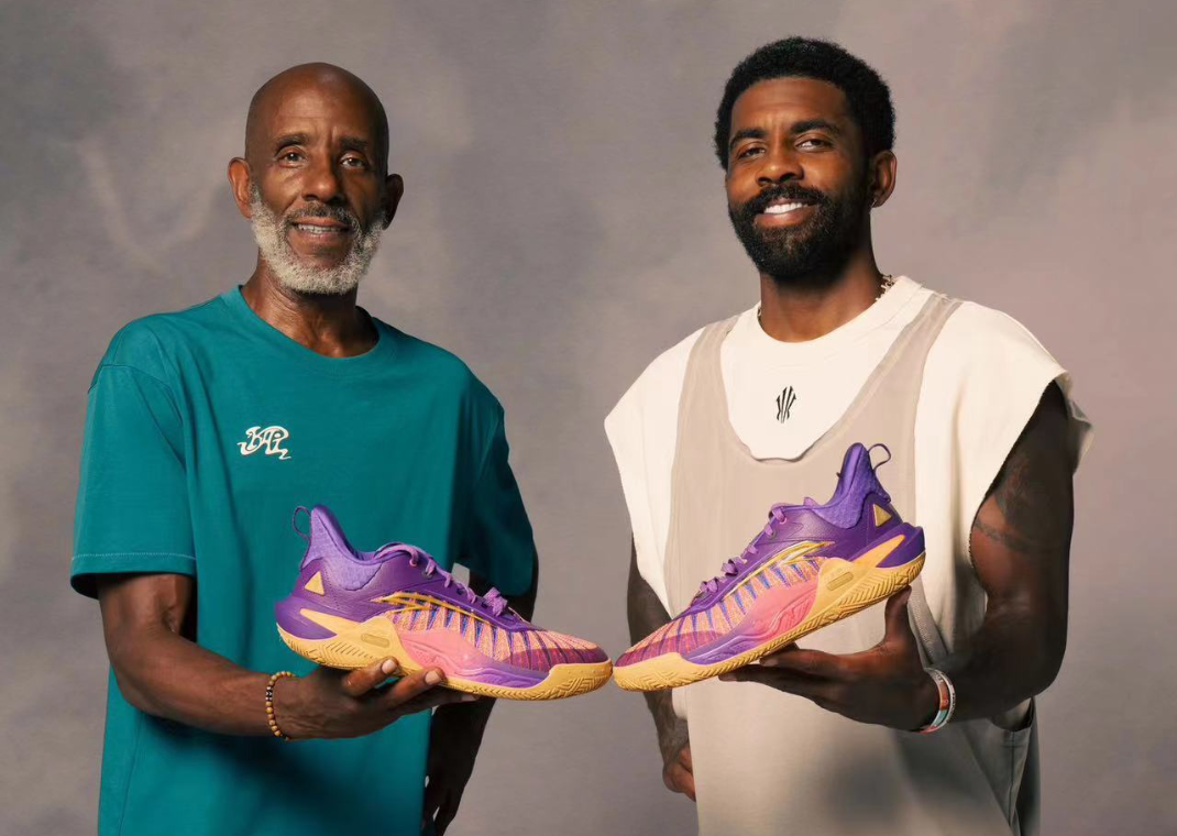 Dred (left) and Kyrie (right) holding the ANTA Kai 1 Twin Speed