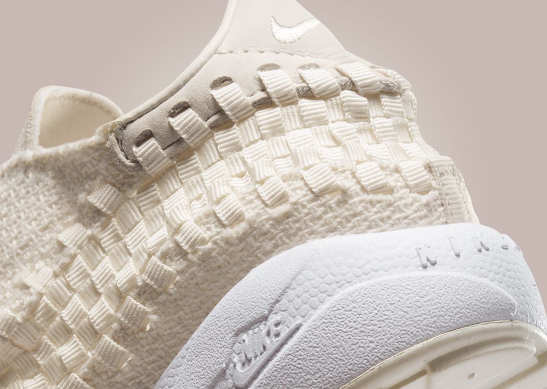 Nike Air Footscape Woven Phantom Light Bone Heel