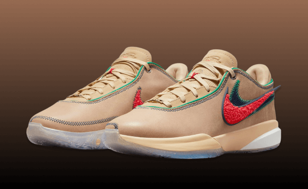 Nike LeBron 20 “Four Horsemen” $_12.JPG?set_id=880000500F
