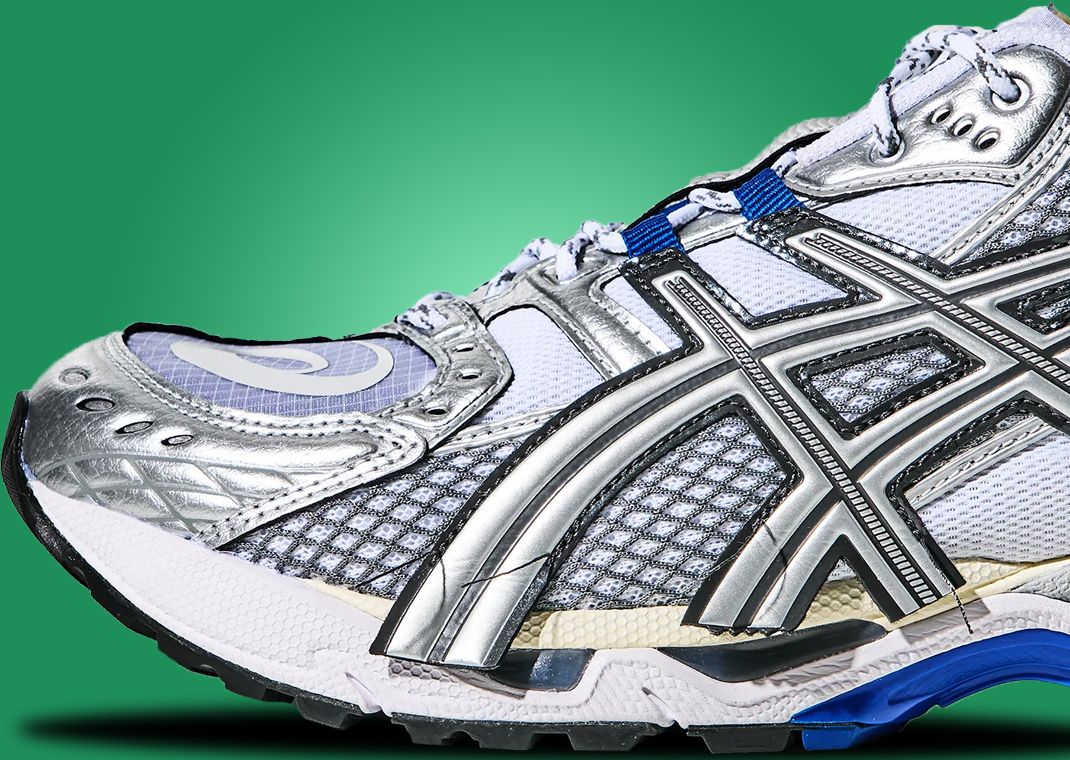 INVINCIBLE x Asics Gel-Nimbus 10.1 HTTP 404 Blue Toe