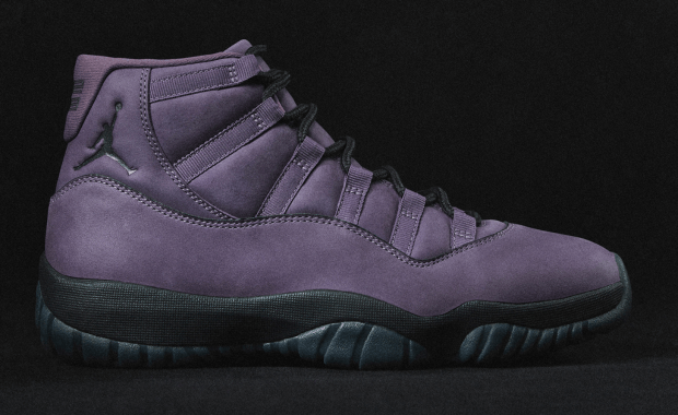Air Jordan 11 Retro Canyon Purple