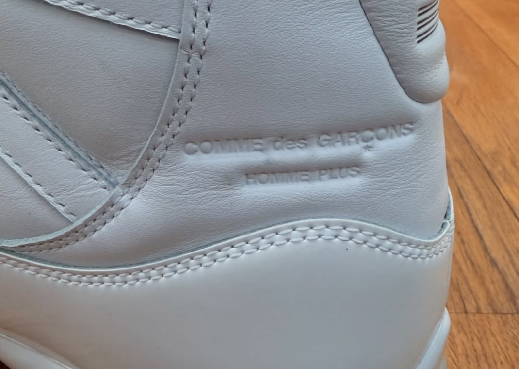 Comme des Garçons x Air Jordan 11 White Detail