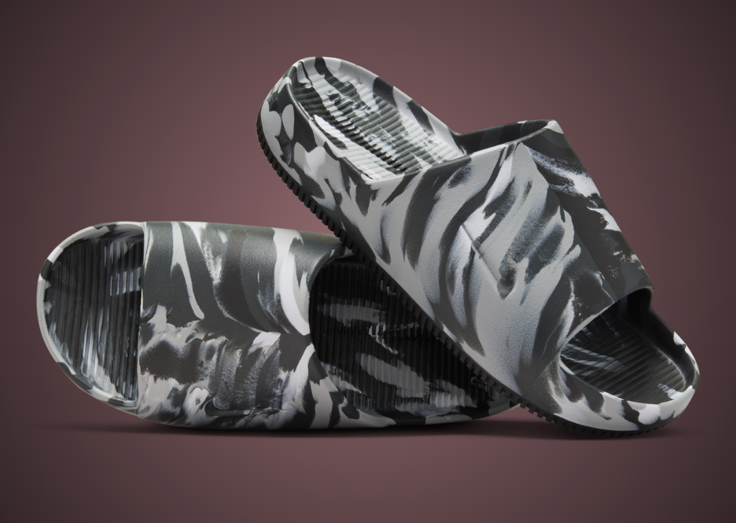 Nike Calm Slide SE Black Angle