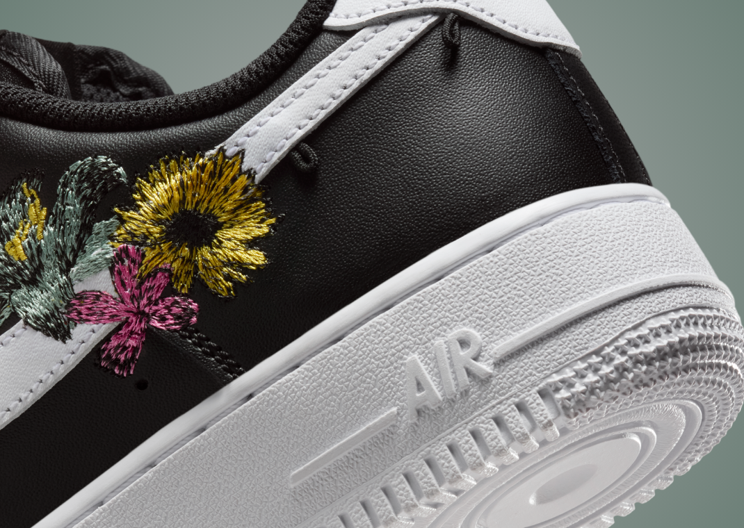 Nike Air Force 1 Low PRM Accepting All Flowers Black Heel Detail
