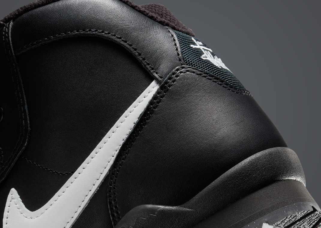 Stüssy x Nike Baltoro Black White Heel Detail