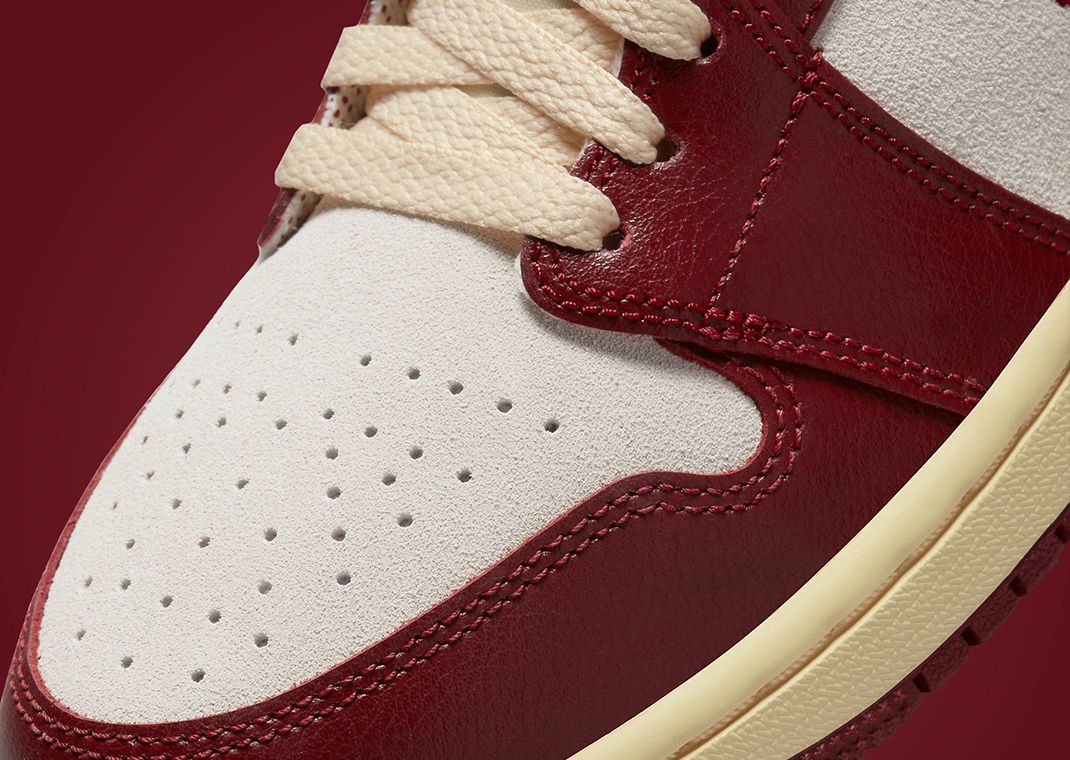 Tiki Leaves Accent This Women's Exclusive Air Jordan 1 Mid