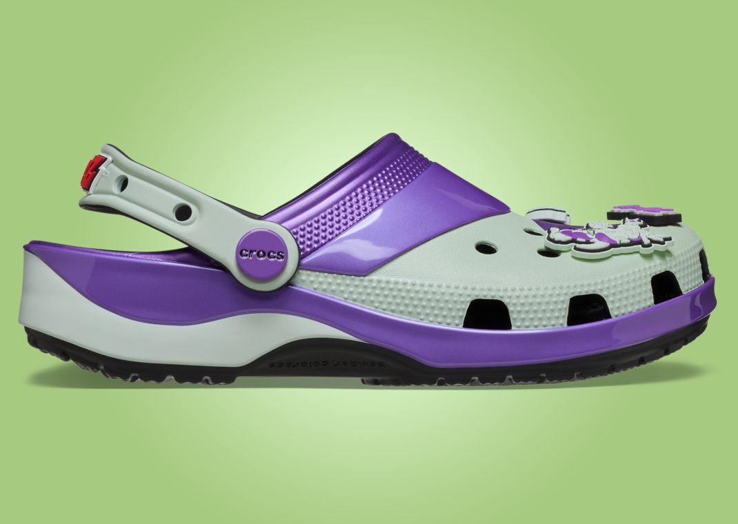 Dragon Ball Z x Crocs Classic Clog Frieza Lateral