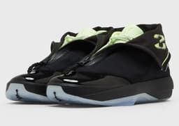 Air Jordan 4028 pair