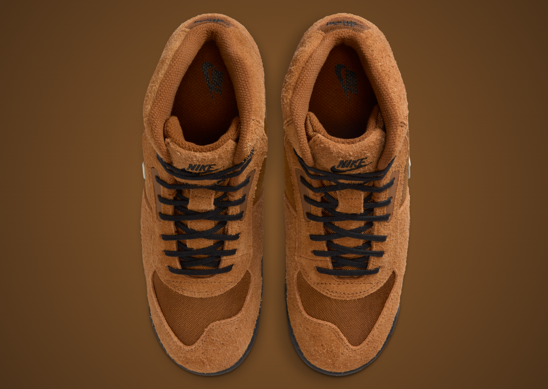 Stüssy x Nike Baltoro Light British Tan Top